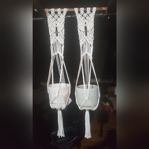 NEW - Handcrafted Custom Double Macrame Plant Hanger - Picture 9 of 11